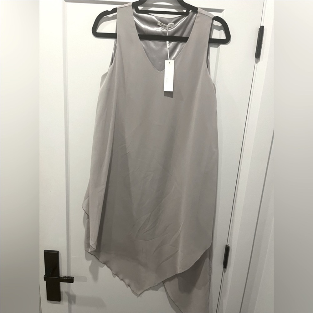 Chic Asymmetrical Sleeveless Dress in Gray